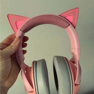 Razer Kraken BT Kitty Headphones